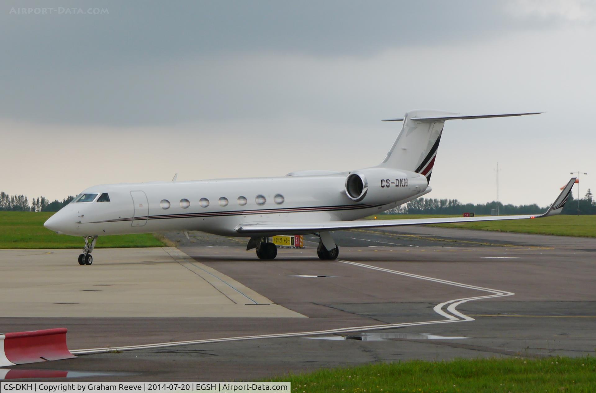 CS-DKH, 2007 Gulfstream Aerospace GV-SP (G550) C/N 5150, Just landed.