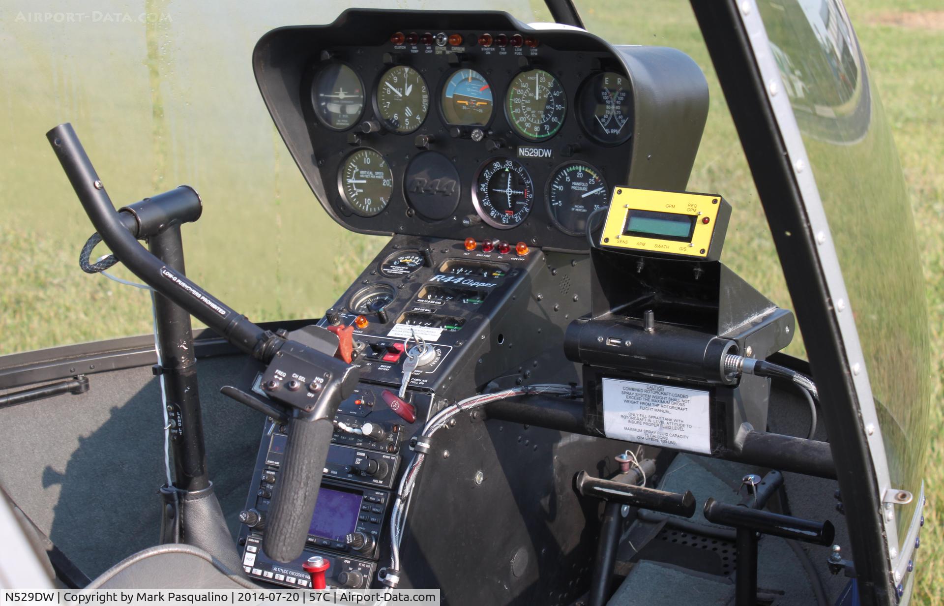 N529DW, 2001 Robinson R44 Clipper II C/N 1109, Robinson R44