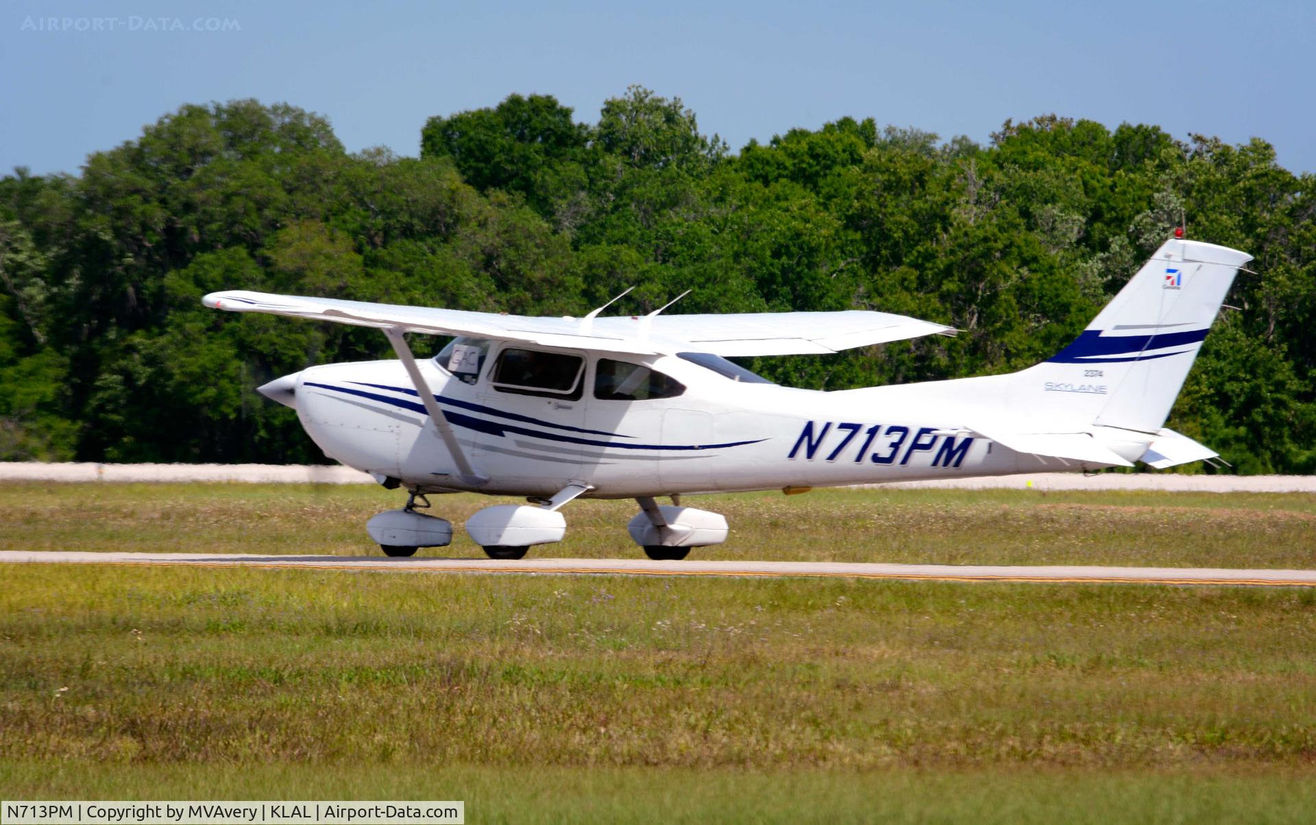 N713PM, 1999 Cessna 182S Skylane C/N 18280427, 2014 Sun n Fun