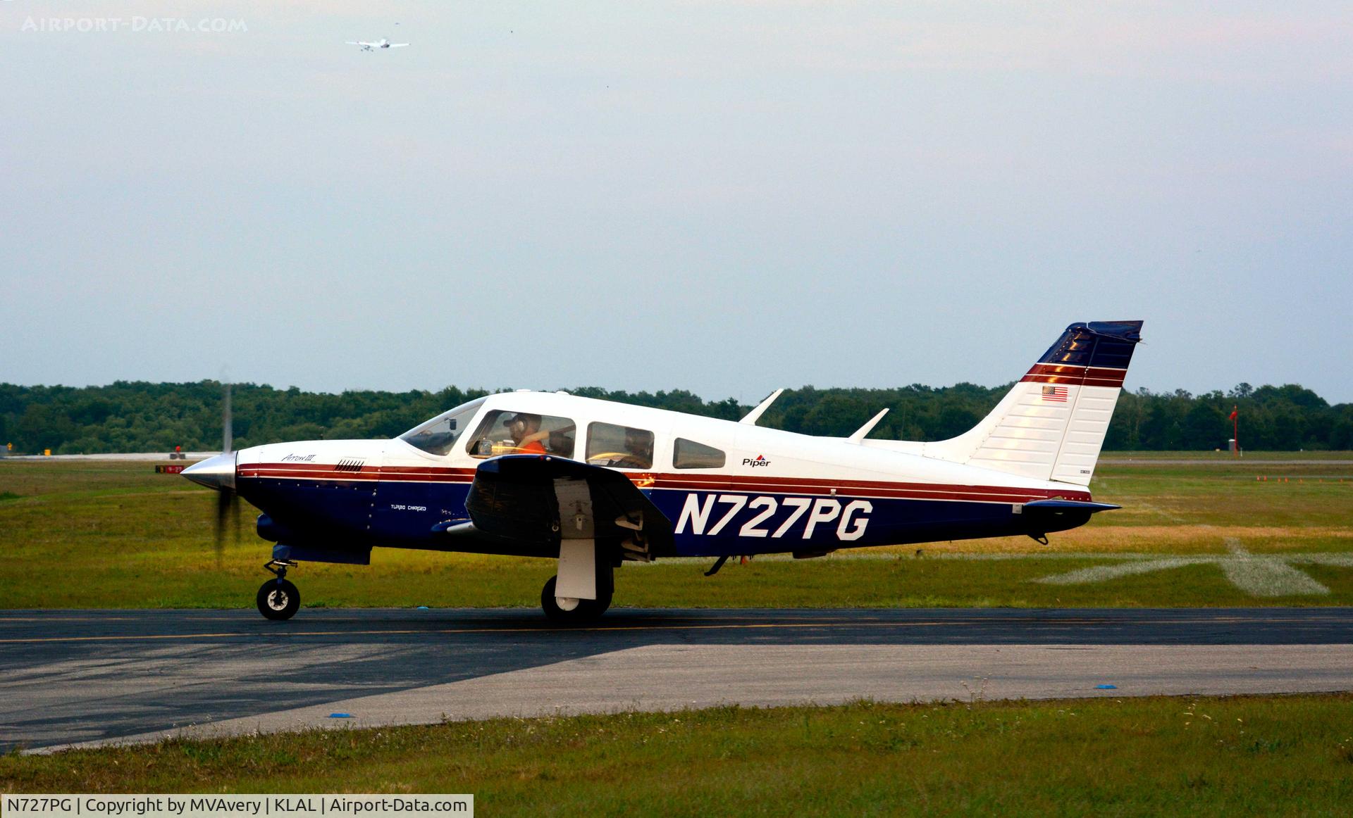 N727PG, 1977 Piper PA-28R-201T Cherokee Arrow III C/N 28R-7703227, 2014 Sun n Fun