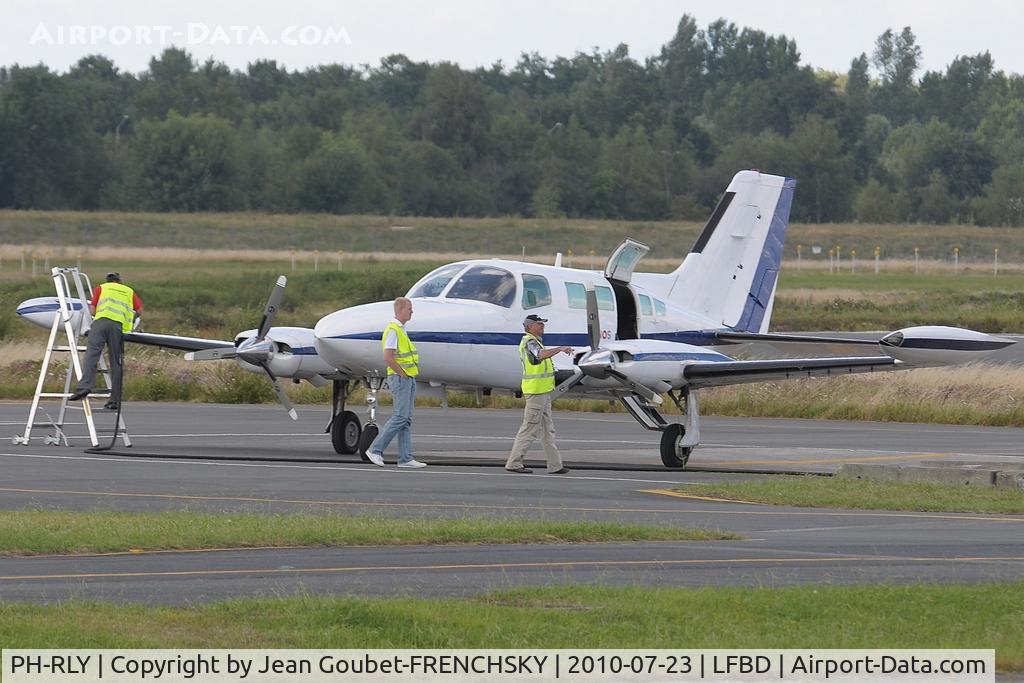 PH-RLY, 1977 Cessna 402B Businessliner C/N 402B1231, Heli Holland Holding