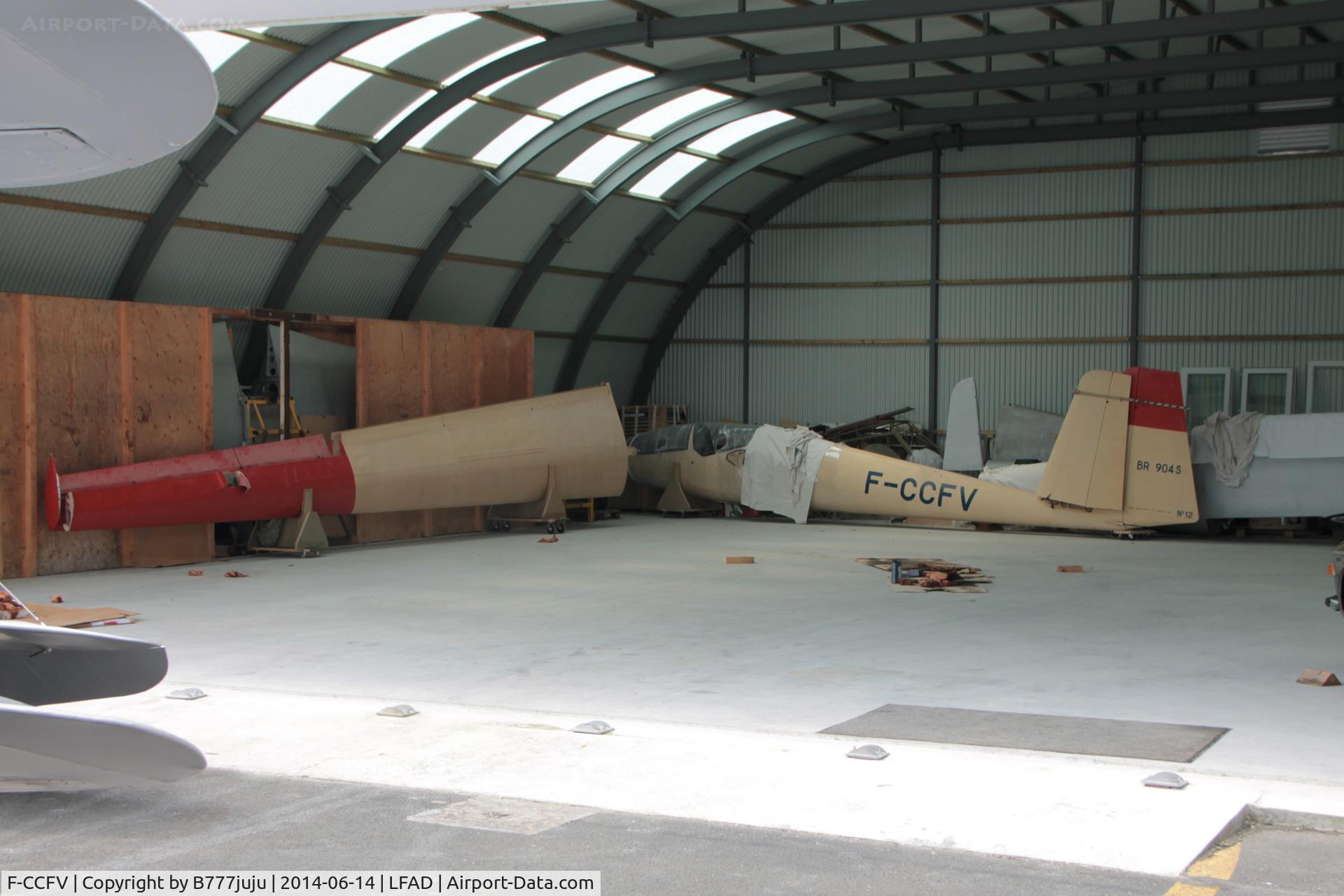 F-CCFV, Breguet 904S Nymphale C/N 12, at Compiegne
