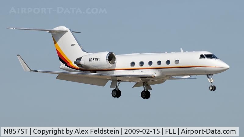 N857ST, 1998 Gulfstream Aerospace G-IV C/N 1345, Ft. Lauderdale