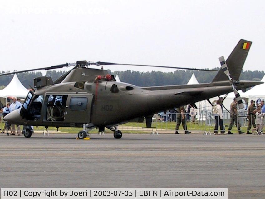 H02, 1991 Agusta A-109BA C/N 0302, Koksijde Air Show 2003