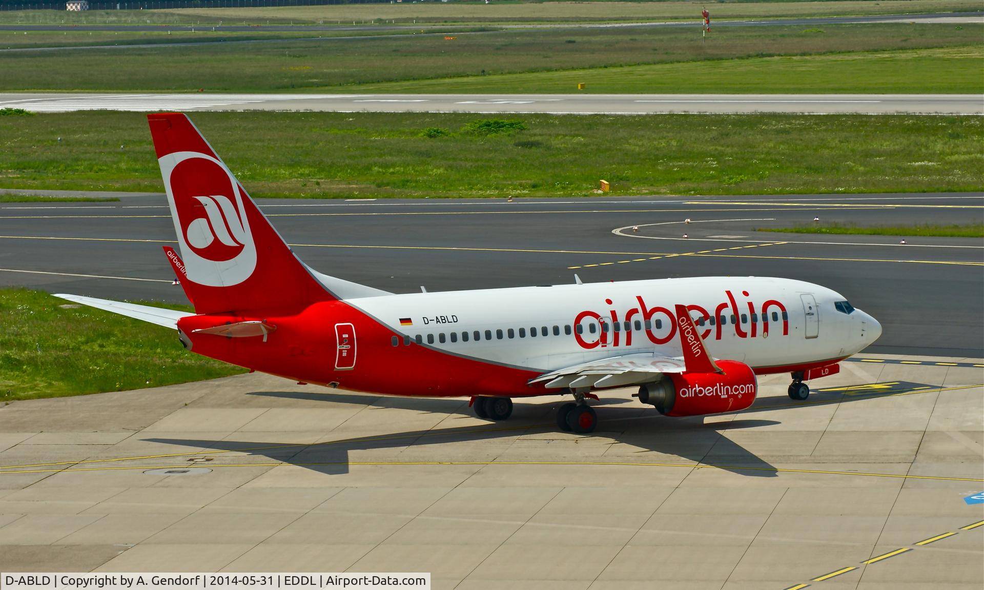 D-ABLD, 2008 Boeing 737-76J C/N 36117, Air Berlin, seen here taxiing at Düsseldorf Int'l(EDDL)