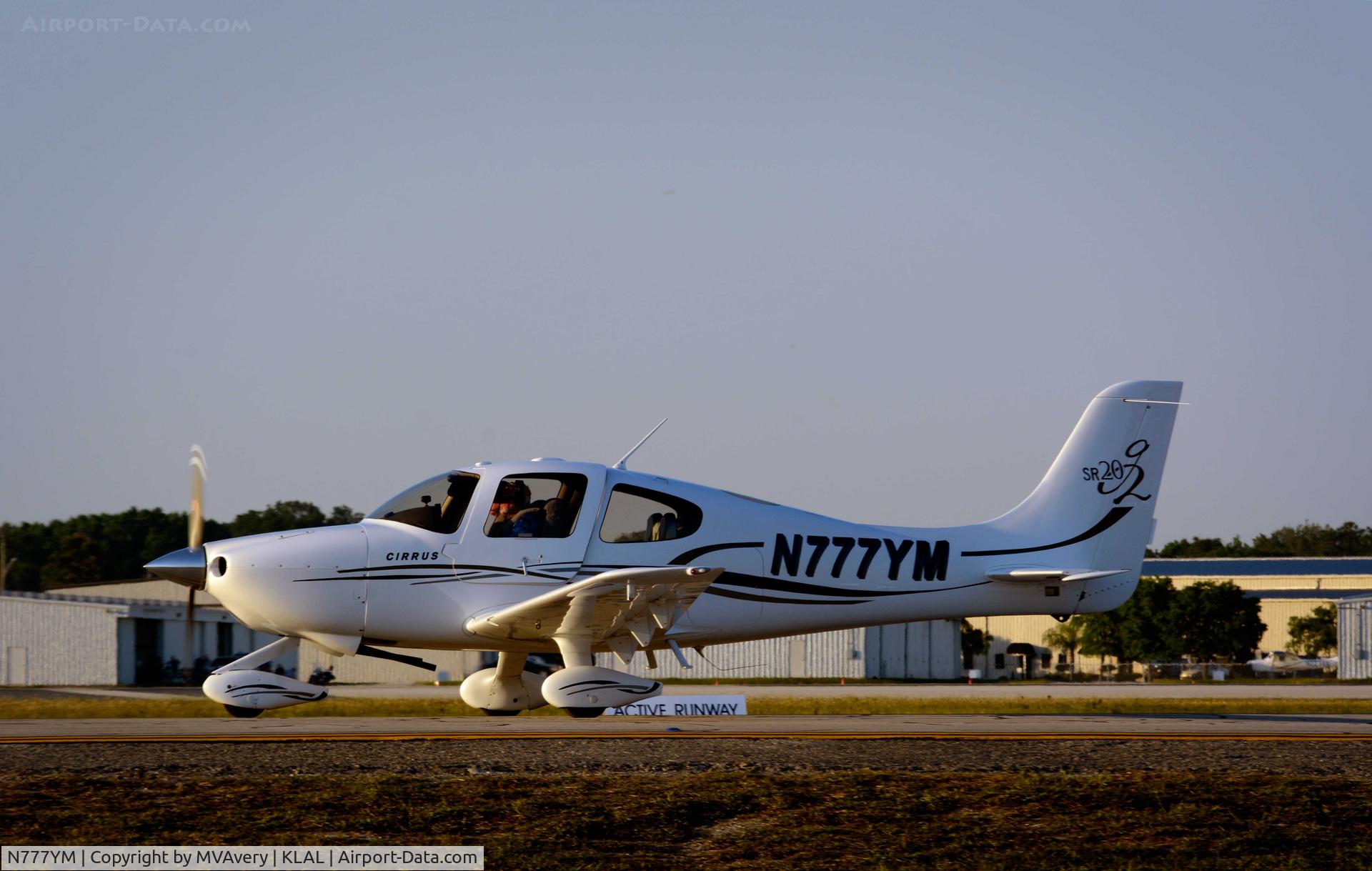 N777YM, 2004 Cirrus SR20 C/N 1393, 2014 Sun n Fun