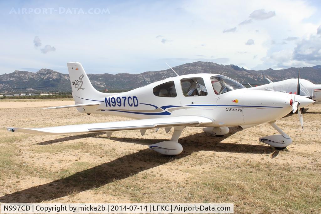 N997CD, 2004 Cirrus SR22 C/N 0893, Parked