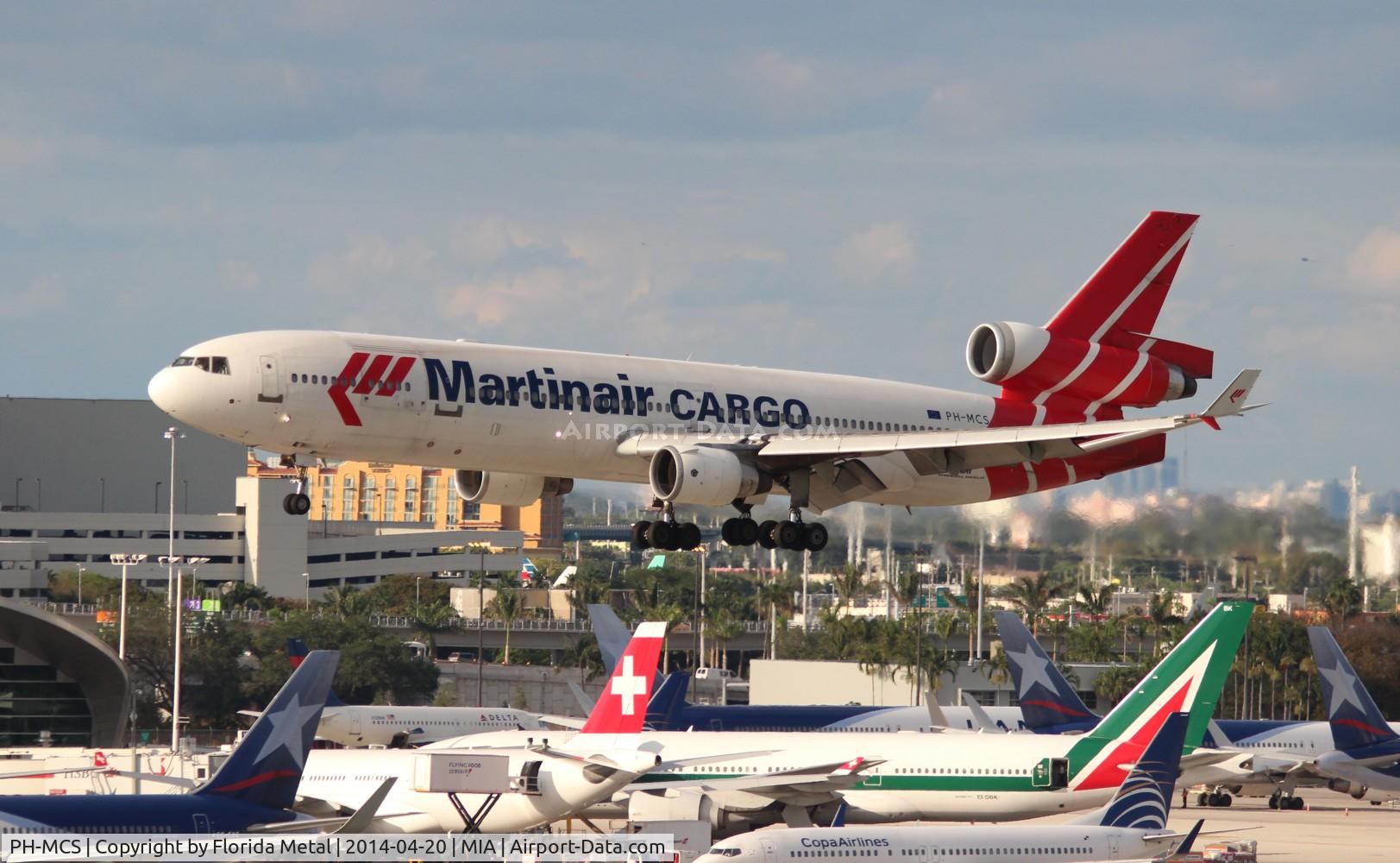 PH-MCS, 1995 McDonnell Douglas MD-11F C/N 48618, Martinair Cargo MD-11F