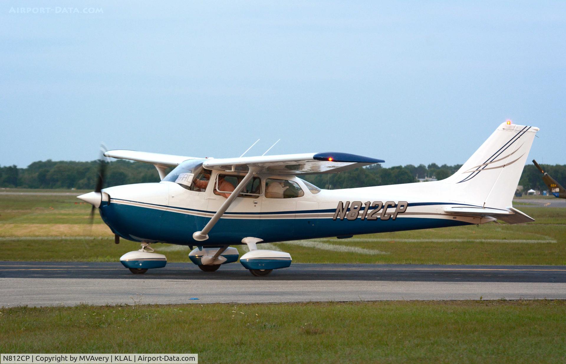 N812CP, 1977 Cessna 172N C/N 17268790, 2014 Sun n Fun