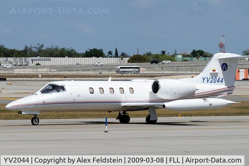 YV2044, Learjet 25 C/N N/A, Ft. Lauderdale