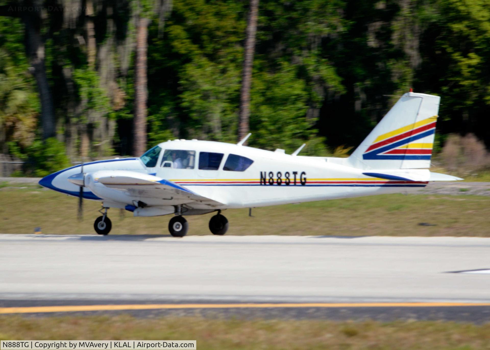 N888TG, 1976 Piper PA-23-250 C/N 27-7654032, 2014 Sun n Fun
