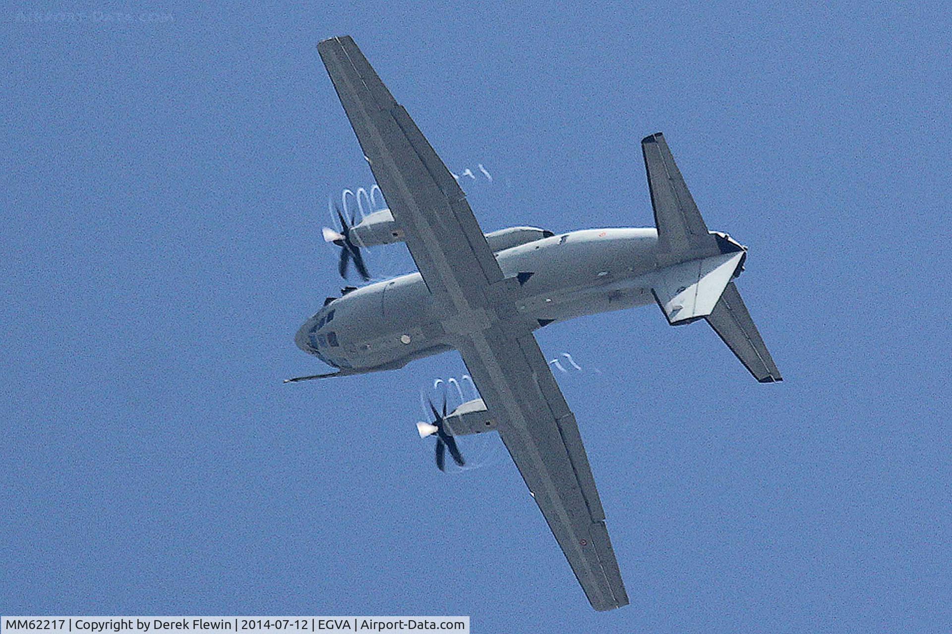 MM62217, 2007 Alenia C-27J Spartan C/N 4116, RIAT 2014, C-27J Spartan, 311° Gruppo/RSV Italian Air Force, top of a loop, only heavy lift aircraft in service to be able to carry out this manoeuvre.
