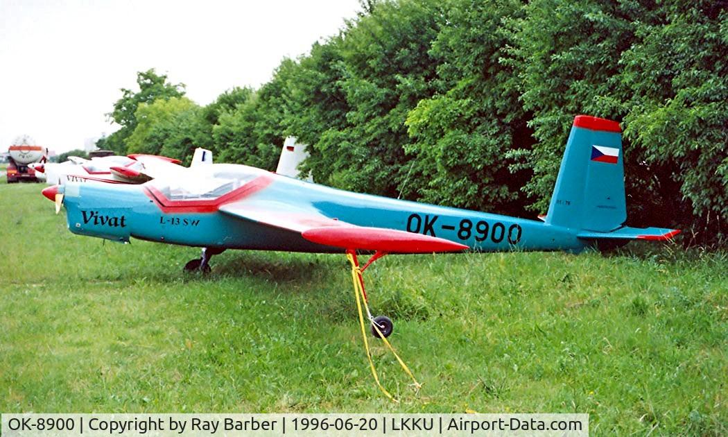 OK-8900, 1978 Aerotechnik L-13SW Vivat C/N 01/78, Aerotechnik L-13SW Vivat [01/78] Kunovice~OK 20/06/1996