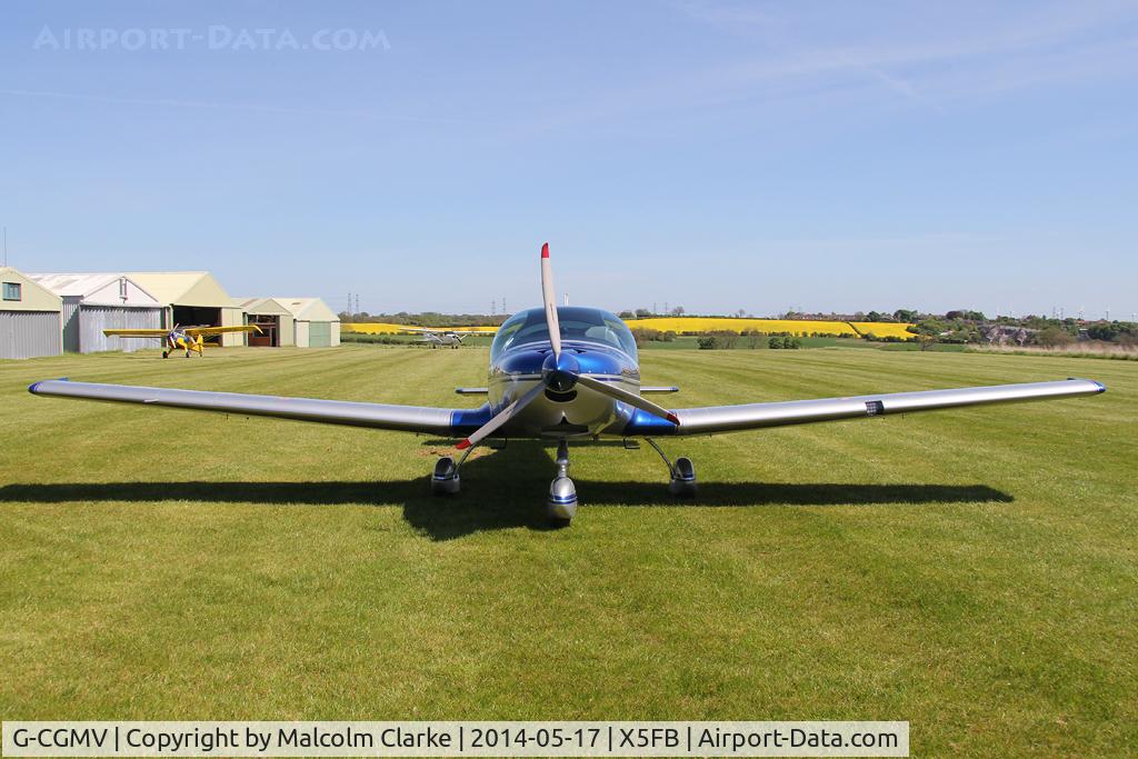 G-CGMV, 2010 Roko Aero NG4 HD C/N 031/2010, Roko Aero NG 4HD, Fishburn Airfield UK, May 2014.