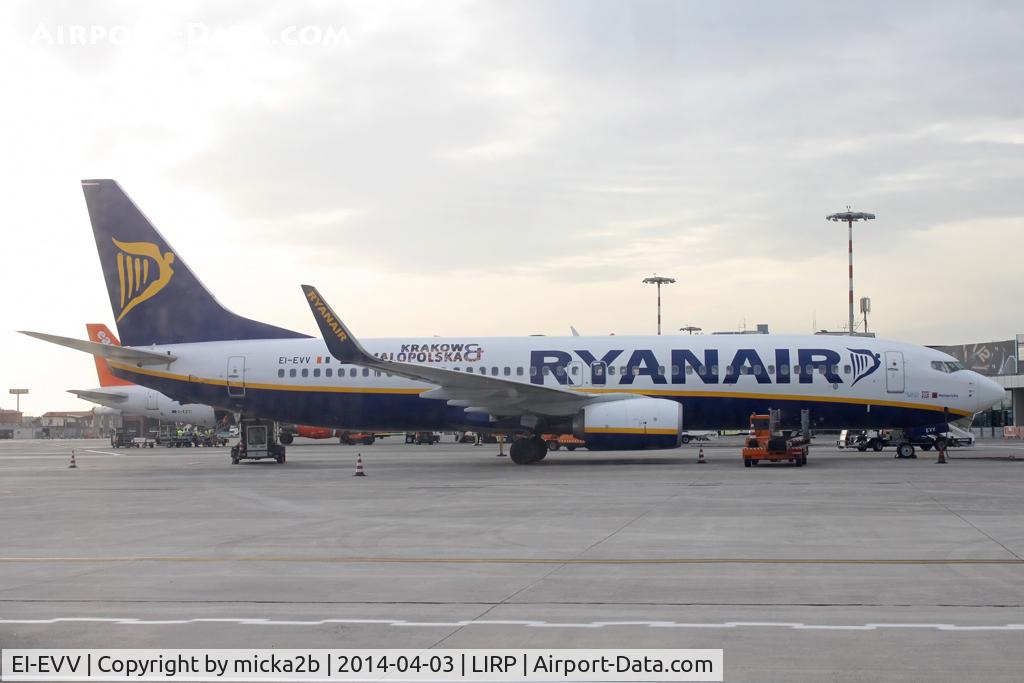 EI-EVV, 2012 Boeing 737-8AS C/N 40314, Parked