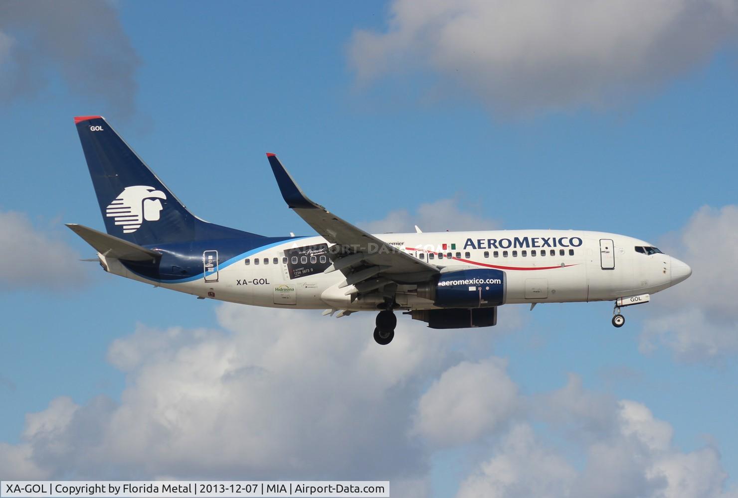 XA-GOL, 2006 Boeing 737-752 C/N 35785, Aeromexico 737-700