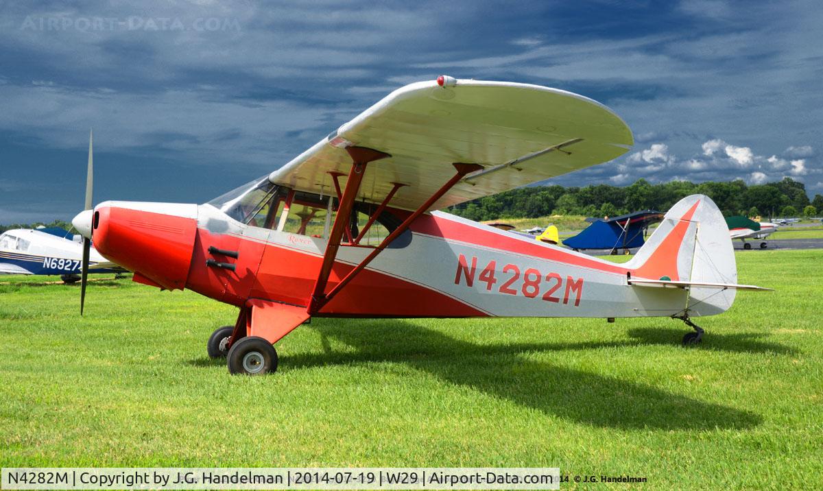 N4282M, 1947 Piper PA-12 Super Cruiser C/N 12-3210, Beam view.