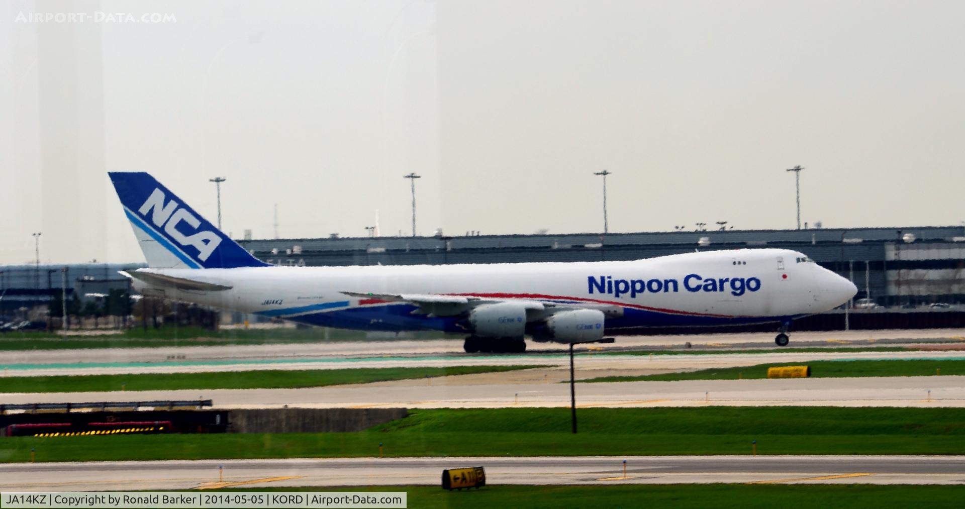 JA14KZ, 2013 Boeing 747-8KZF C/N 37394, Taxi O'Hare