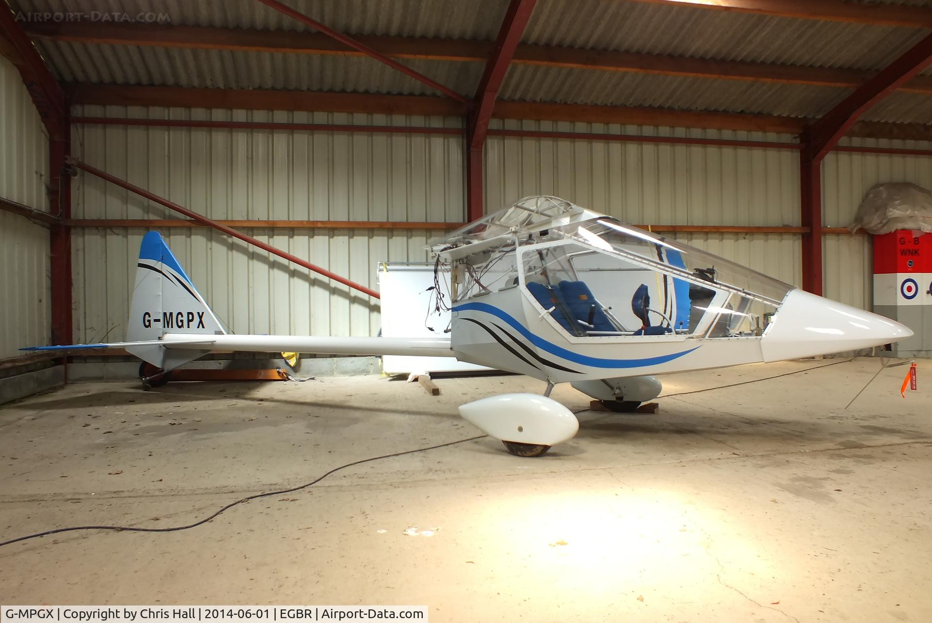 G-MPGX, Kolb Twinstar Mk III Xtra C/N 205-14701, at Breighton's Open Cockpit & Biplane Fly-in, 2014