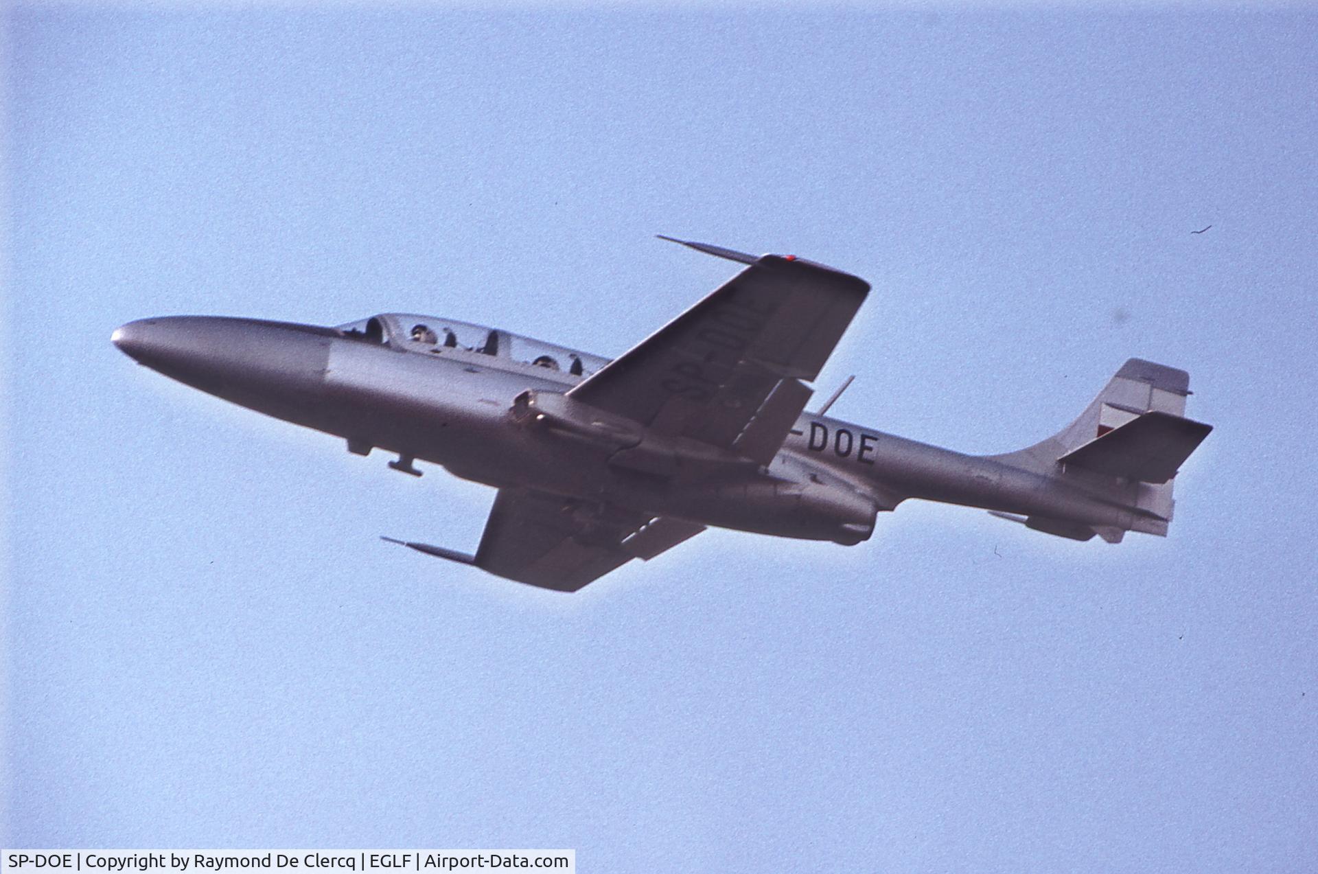 SP-DOE, PZL-Mielec TS-11 Iskra C/N 5H-1606, Farnborough 1976