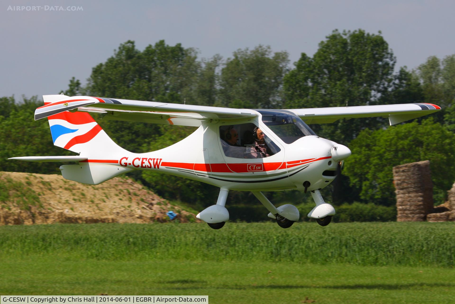G-CESW, 2007 Flight Design CTSW C/N 8296, at Breighton's Open Cockpit & Biplane Fly-in, 2014