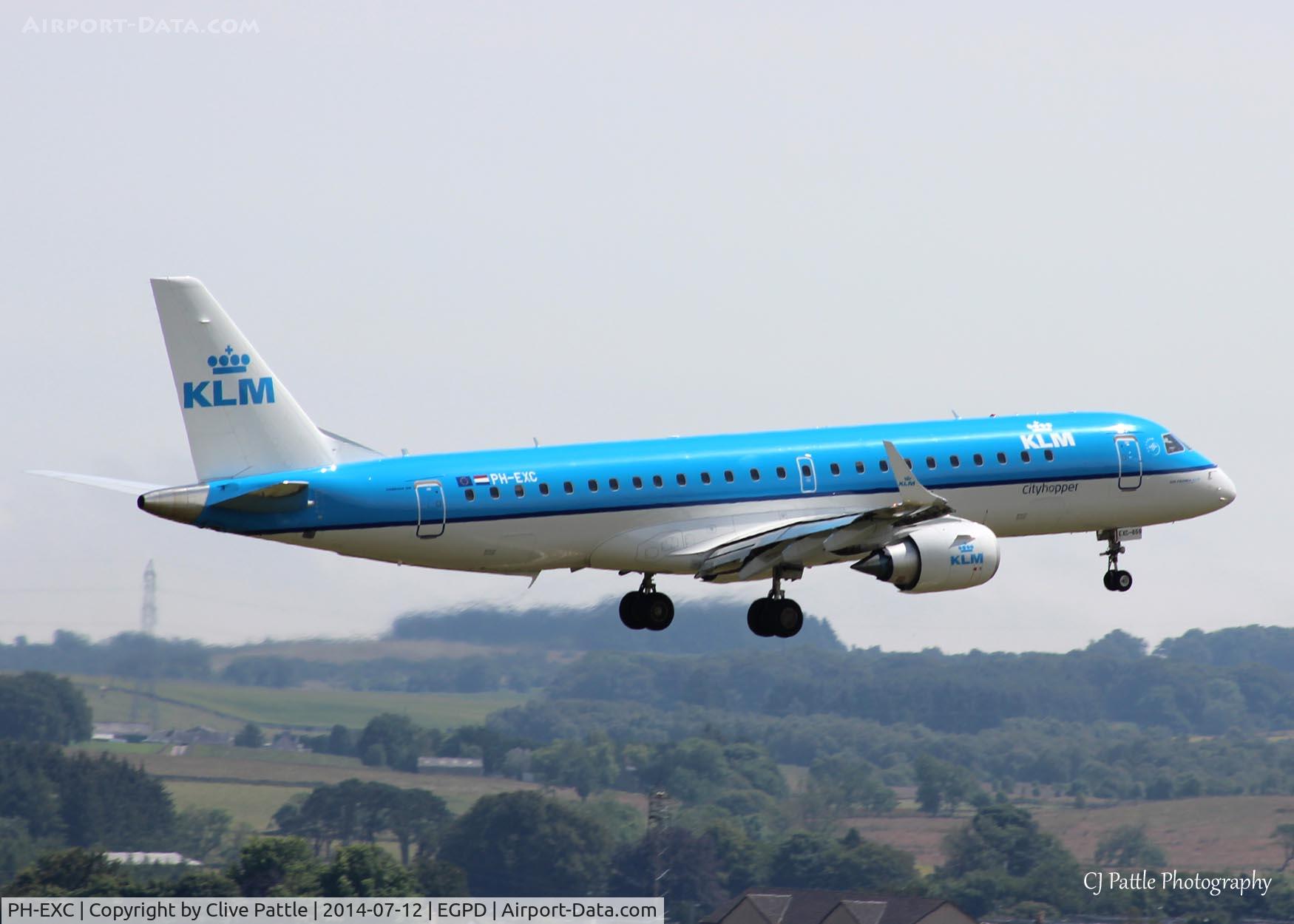 PH-EXC, 2014 Embraer 190STD (ERJ-190-100) C/N 19000659, Short finals to Aberdeen