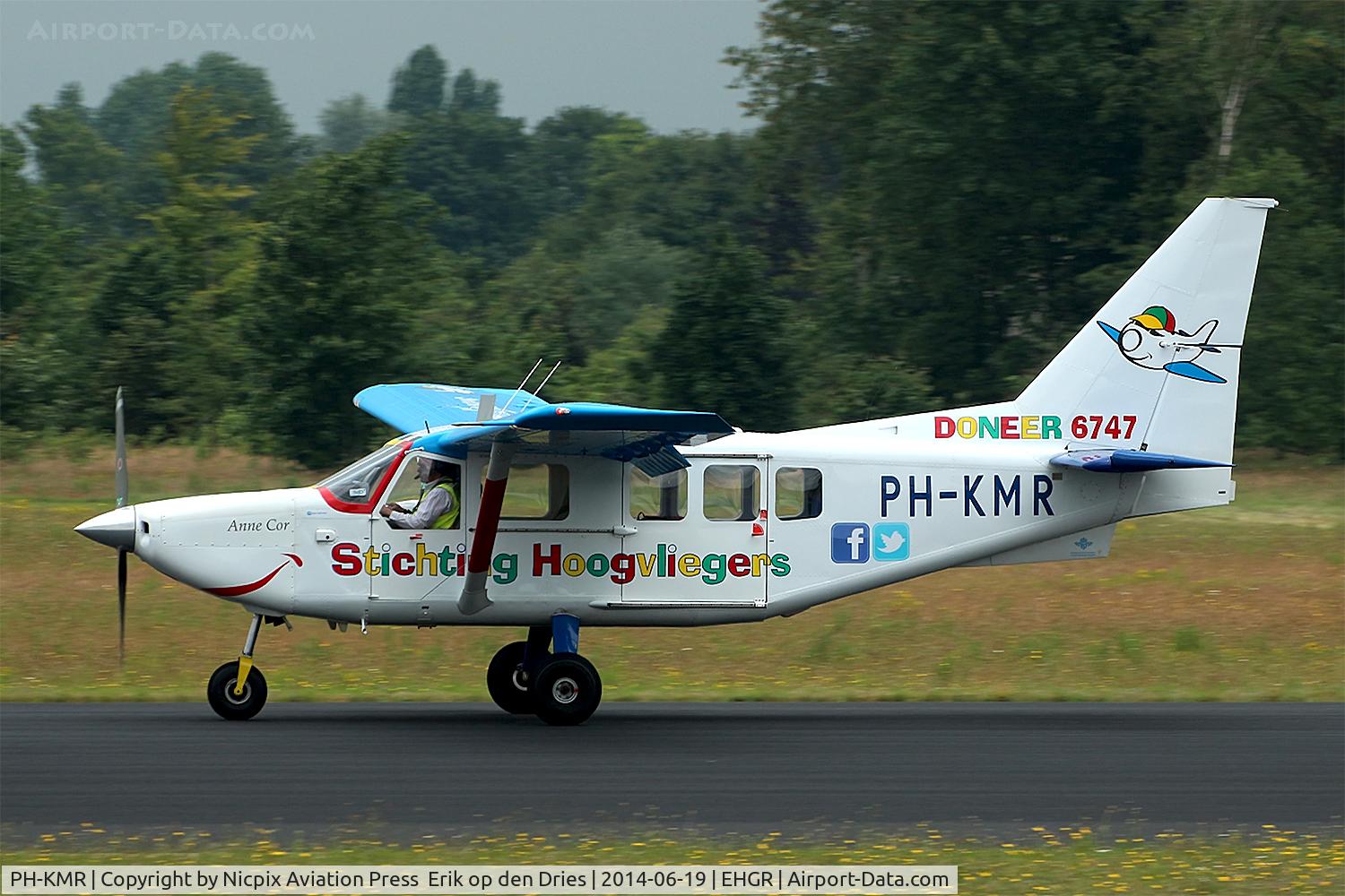 PH-KMR, 2005 Gippsland GA-8 Airvan C/N GA8-05-084, Stichting Hoogvliegers benefit organisations' PH-KMR attended the static