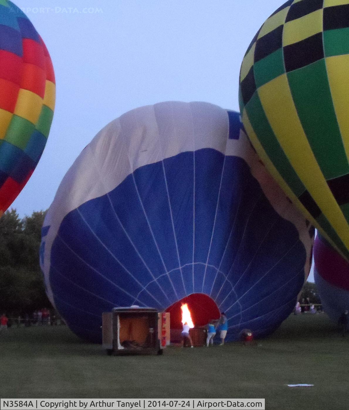 N3584A, 1990 Aerostar International Inc RAVEN S57-A C/N S57A-3092, Preparing for the 2014 Western PA Balloon Festival light up night