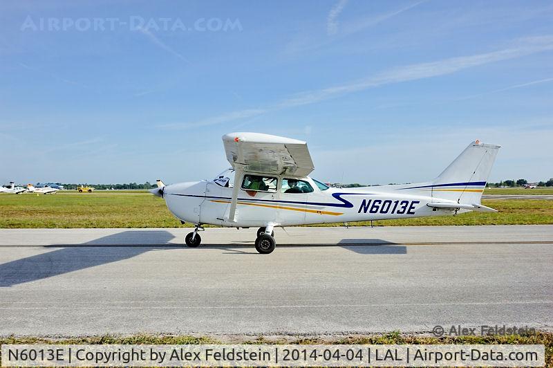 N6013E, 1978 Cessna 172N C/N 17271983, Ft. Lauderdale