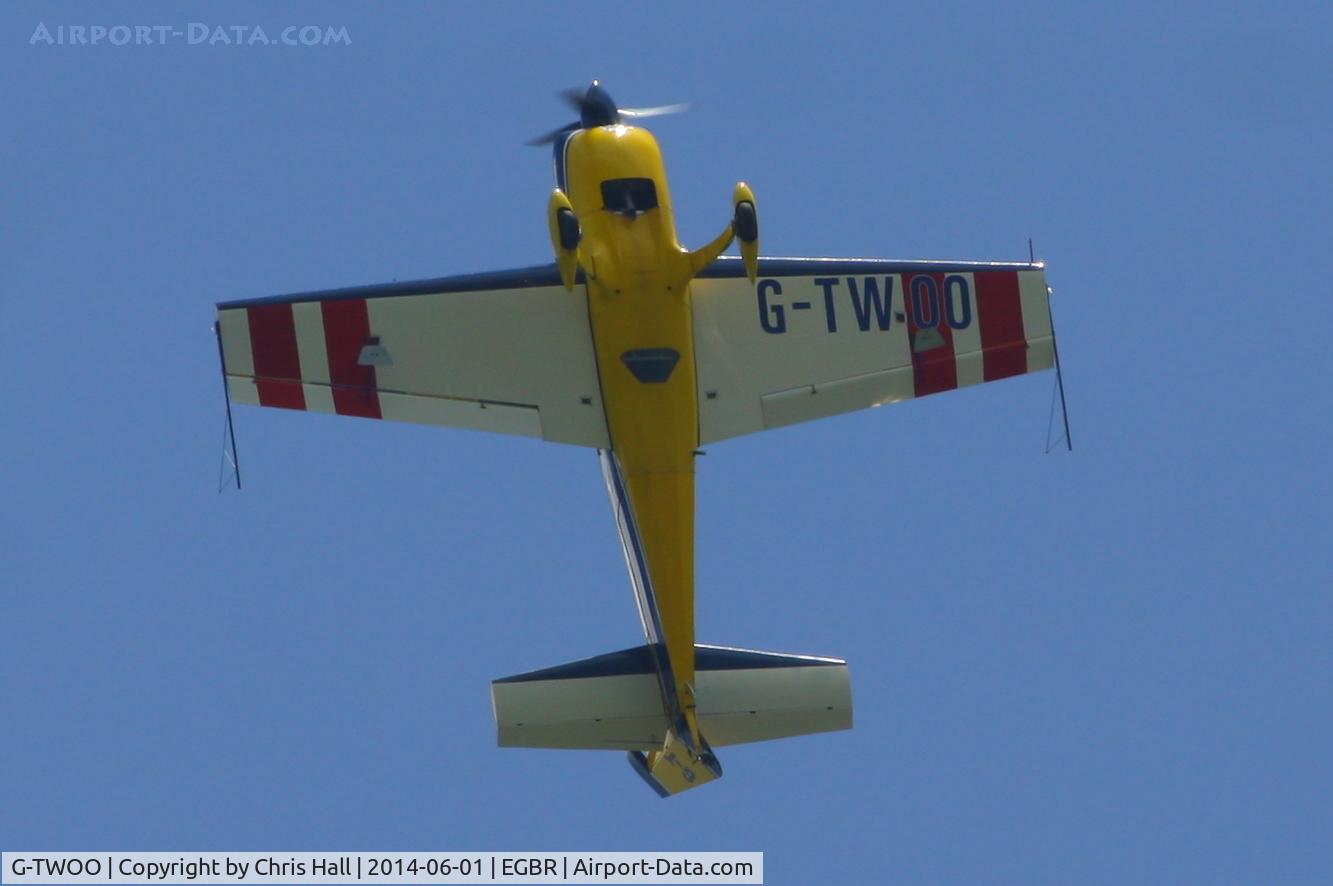 G-TWOO, 1996 Extra EA-300/200 C/N 05, at Breighton's Open Cockpit & Biplane Fly-in, 2014