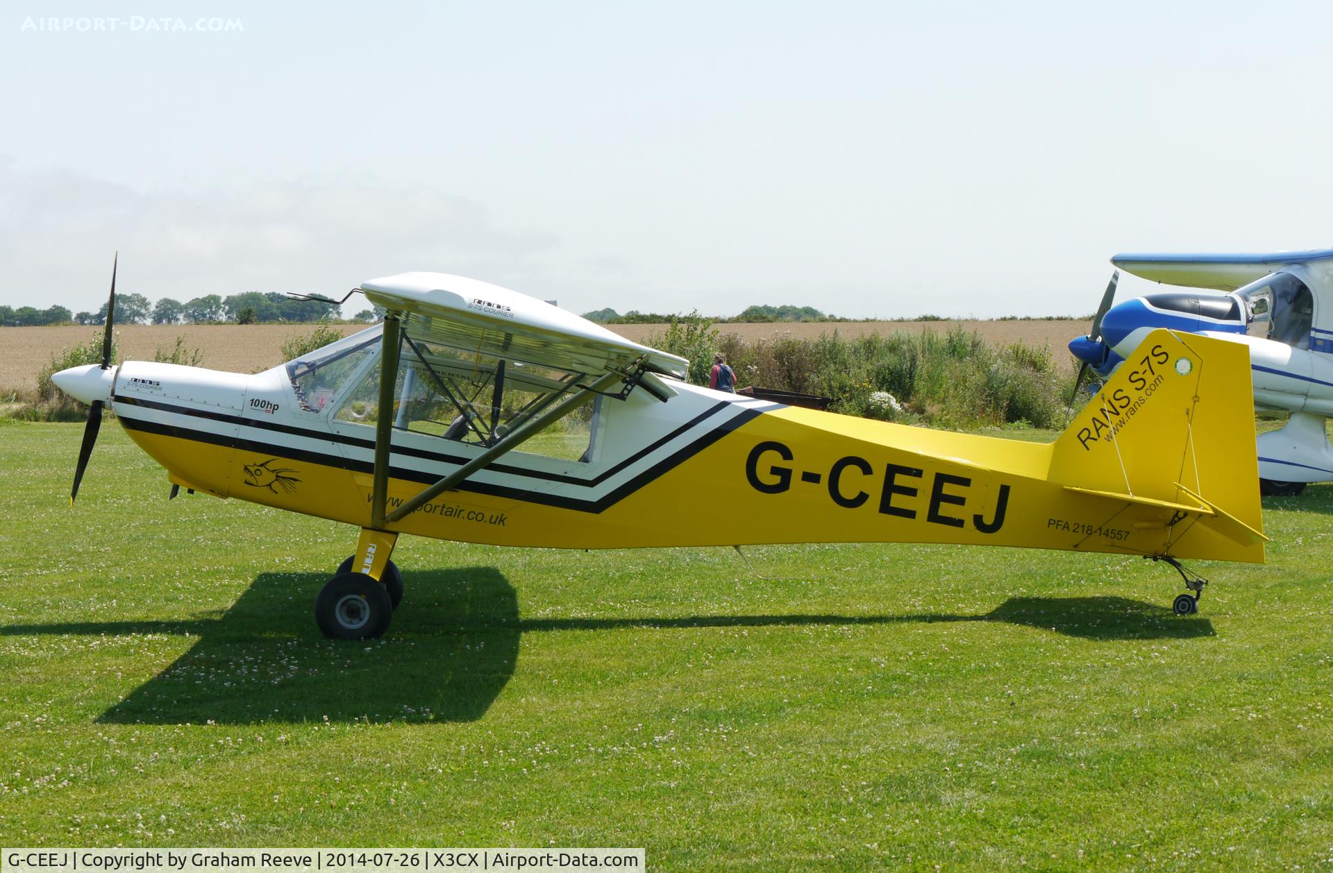 G-CEEJ, 2006 Rans S-7S Courier C/N PFA 218-14557, Parked at Northrepps.