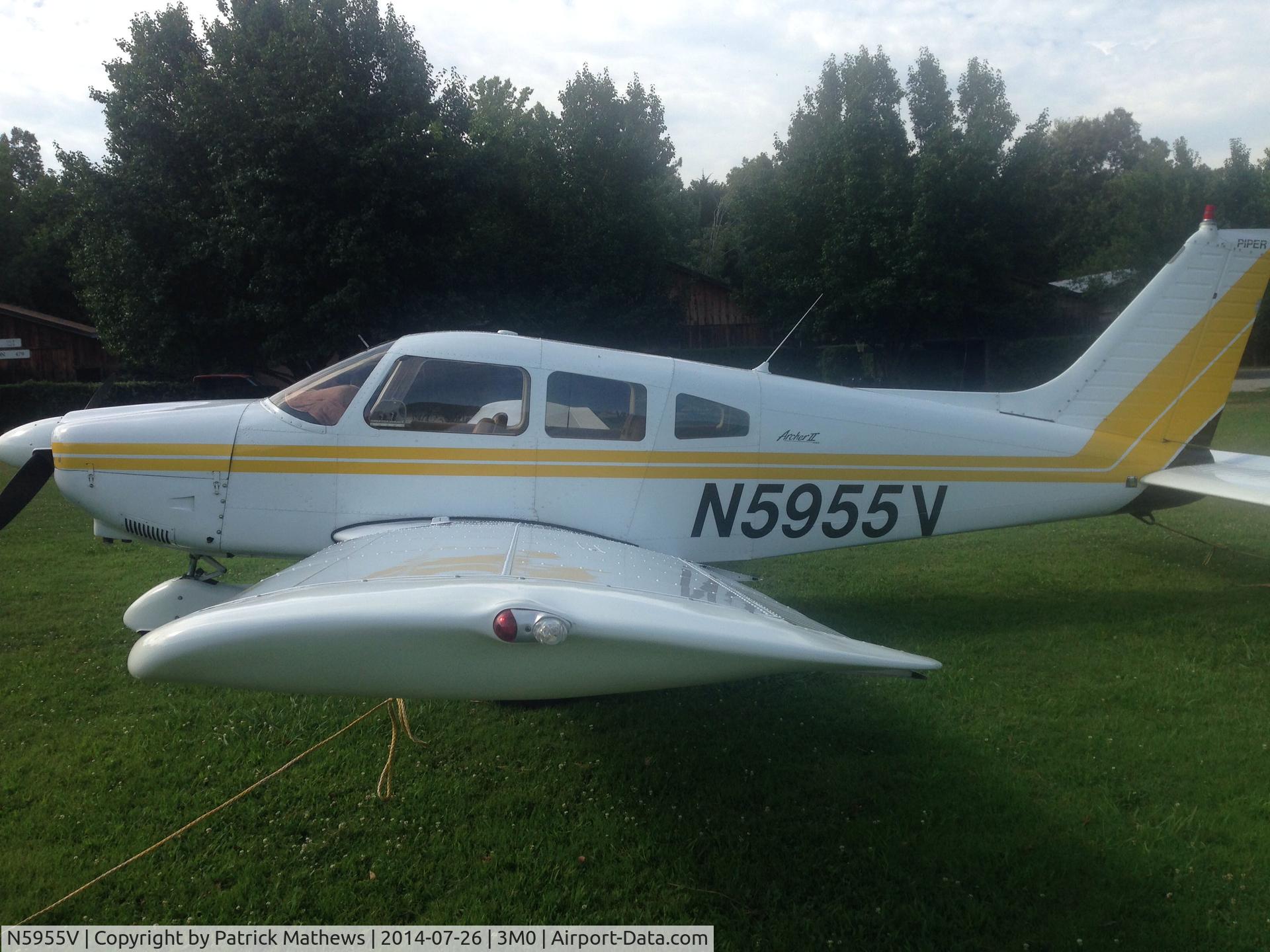 N5955V, 1977 Piper PA-28-181 Archer C/N 28-7790516, Gaston's Resort, Arkansas