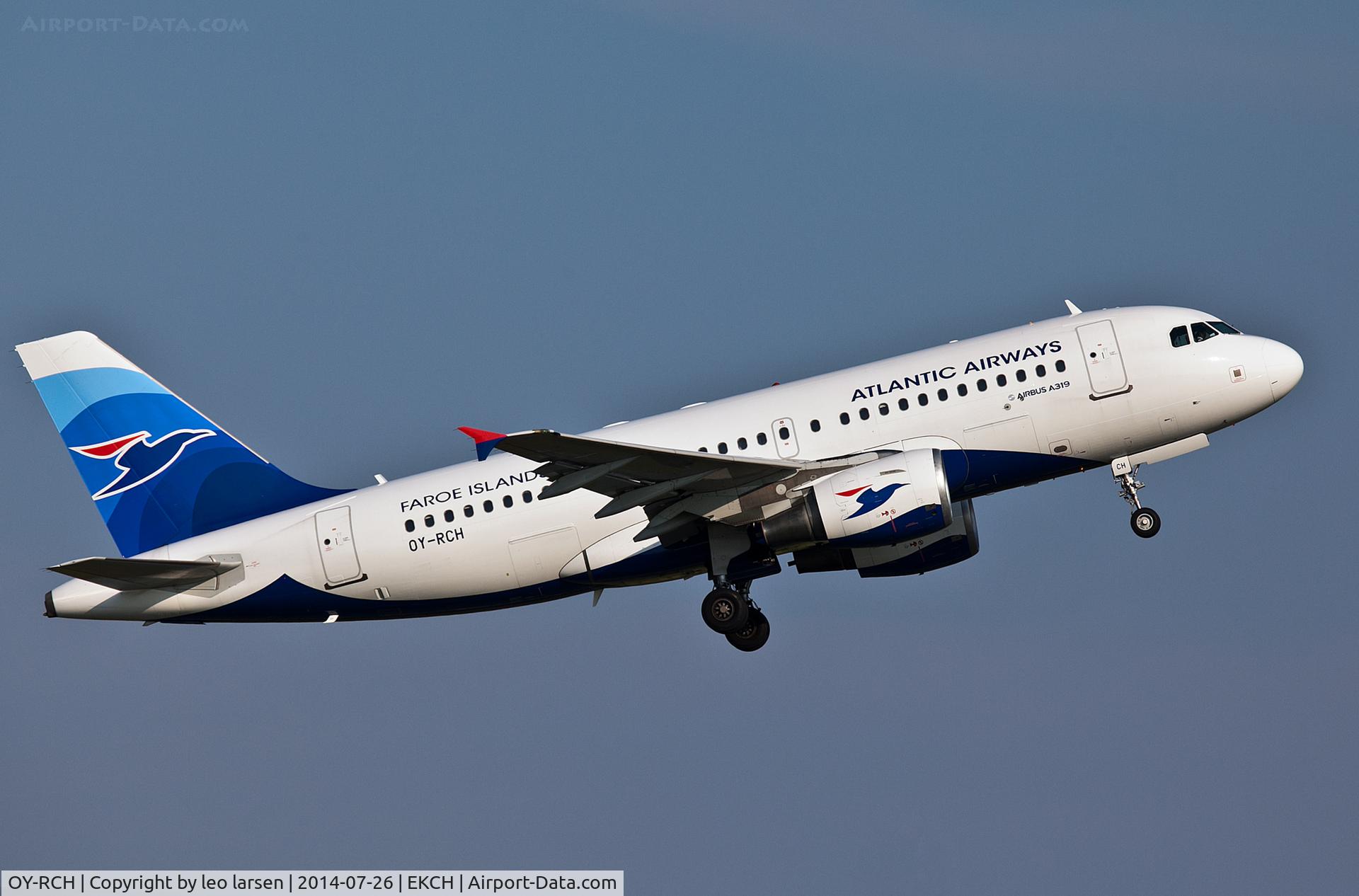 OY-RCH, 2004 Airbus A319-112 C/N 2186, Copenhagen Kastrup 26.7.14