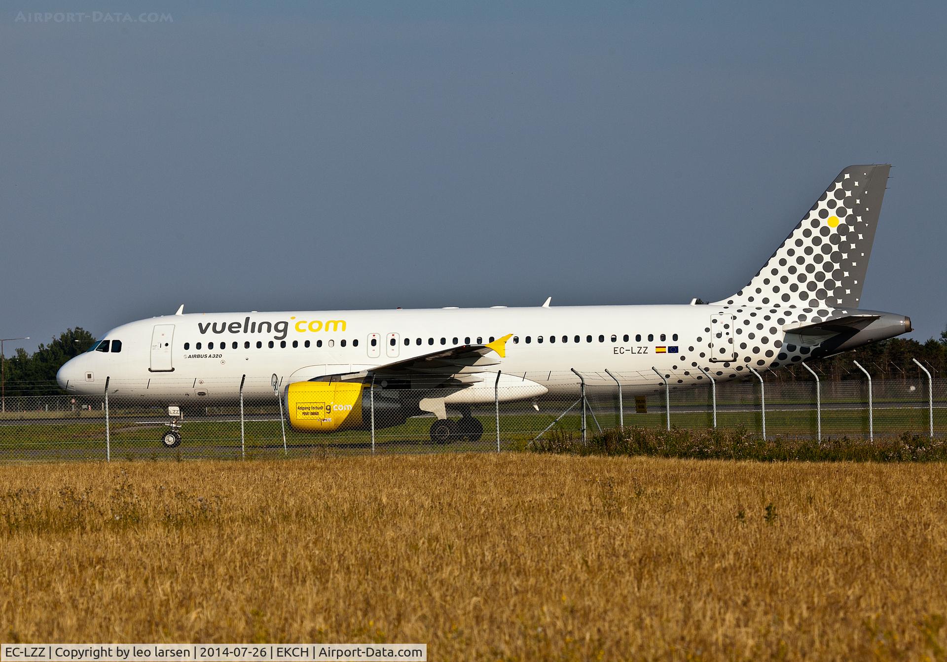 EC-LZZ, 2005 Airbus A320-214 C/N 2620, Copenhagen Kastrup 26.7.14