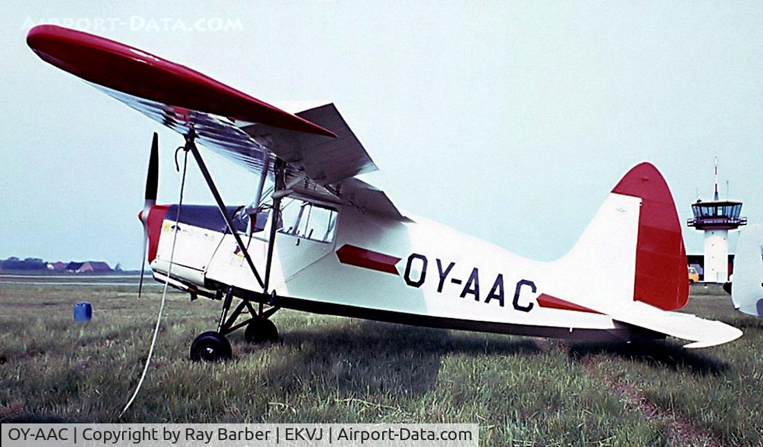 OY-AAC, 1946 SAI KZ III U-2 C/N 108, S.A.I. KZ III U-2 [108] Stauning~OY 05/06/1982. From a slide.