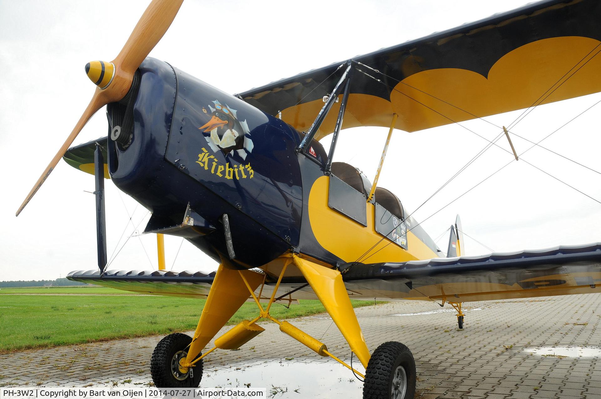 PH-3W2, Platzer Kiebitz B-450 NIS C/N 247, Photographed at Vledderveen Airport.