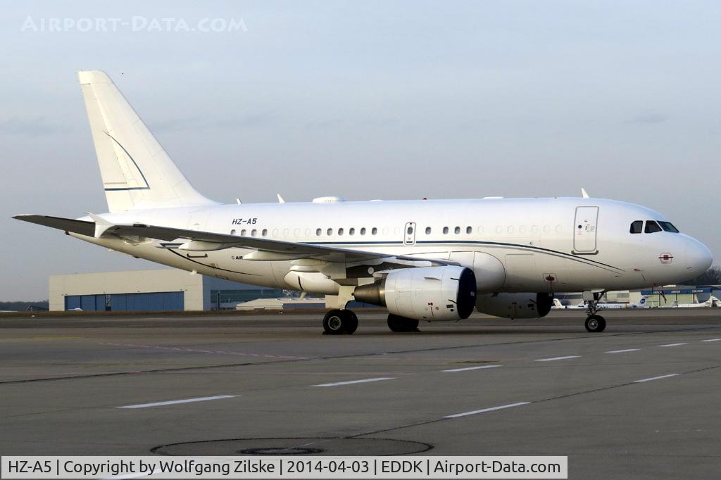 HZ-A5, 2006 Airbus ACJ318 (A318-112/CJ) C/N 2910, visitor