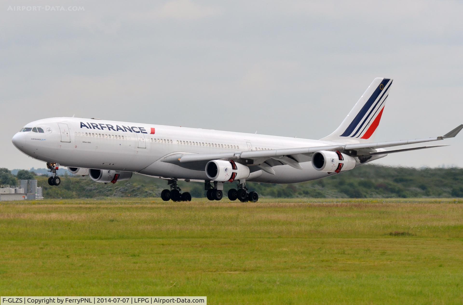 F-GLZS, 1999 Airbus A340-313X C/N 310, Air France A343 Landing in CDG