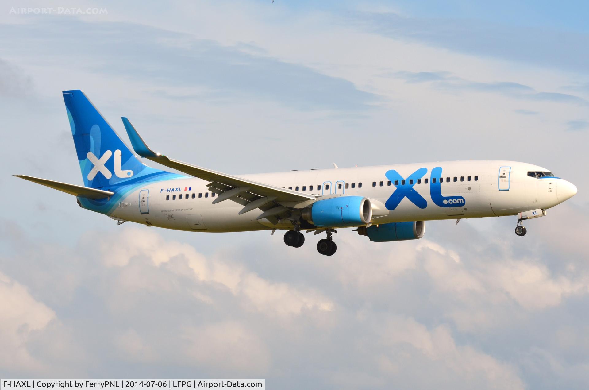 F-HAXL, 2008 Boeing 737-8Q8 C/N 35279, XL B738 arriving