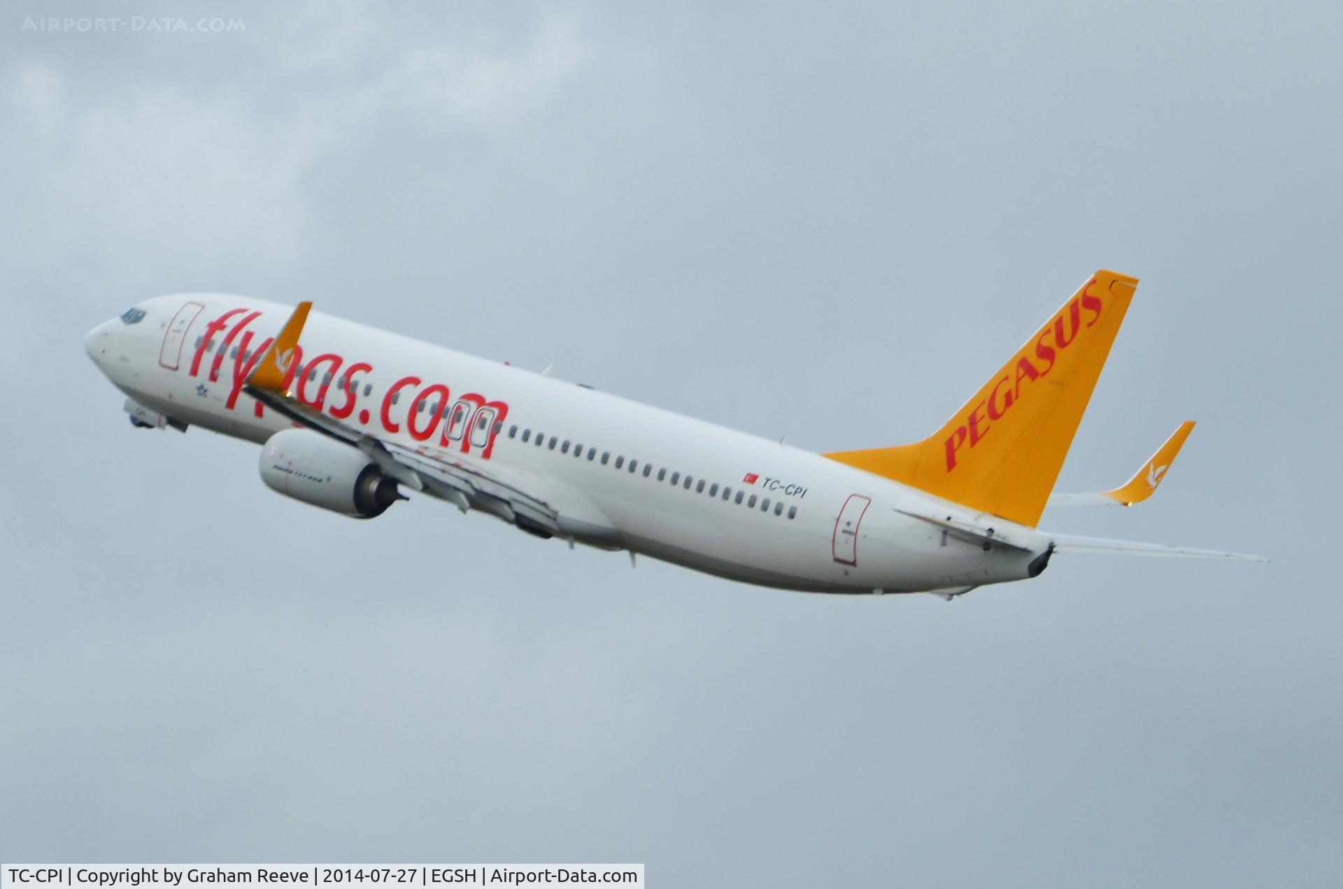 TC-CPI, 2012 Boeing 737-82R C/N 40014, Departing from Norwich.