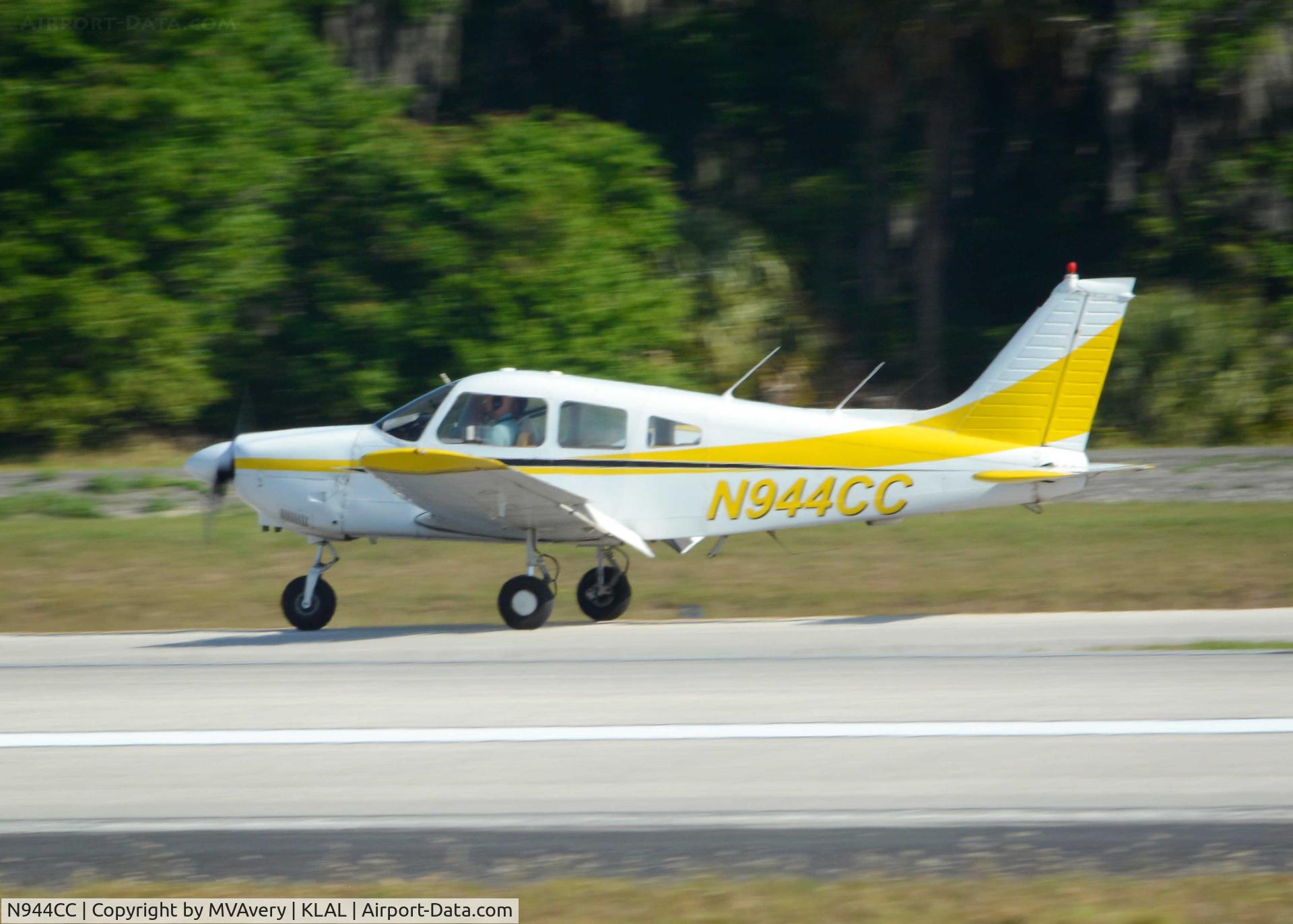 N944CC, 1977 Piper PA-28-181 C/N 28-7890106, 2014 Sun n Fun