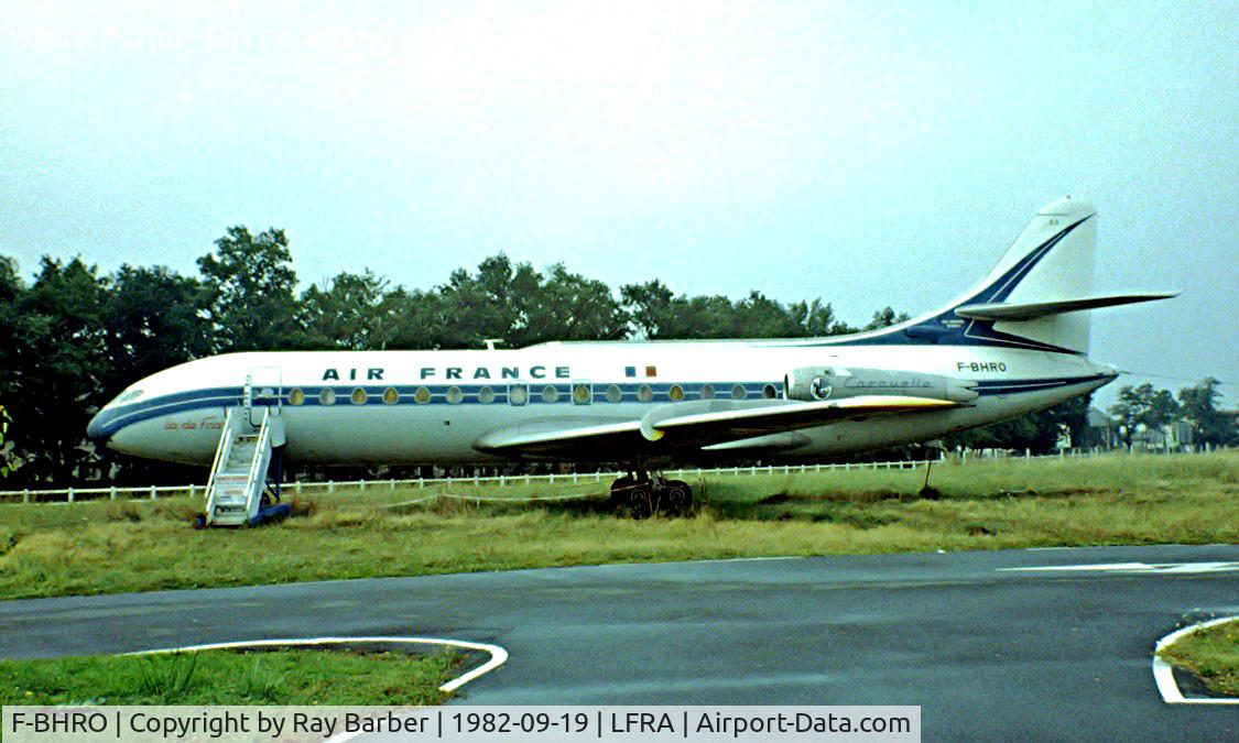 F-BHRO, 1960 Sud Aviation SE-210 Caravelle III C/N 41, Sud Aviation SE.210 Caravelle III [041] (Air France) Angers-Avrille~F 19/09/1982. From a slide.
