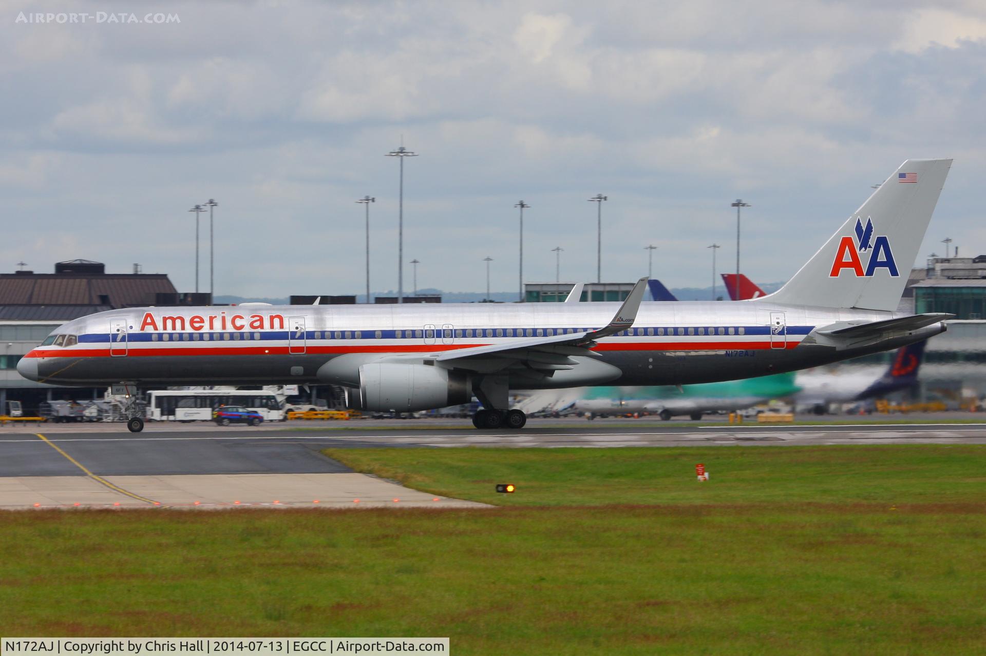 N172AJ, 2002 Boeing 757-223 C/N 32400, American Airlines