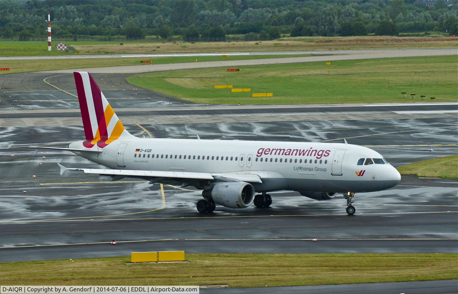 D-AIQR, 1992 Airbus A320-211 C/N 382, Germanwings, is here taxiing at Düsseldorf Int'l(EDDL)
