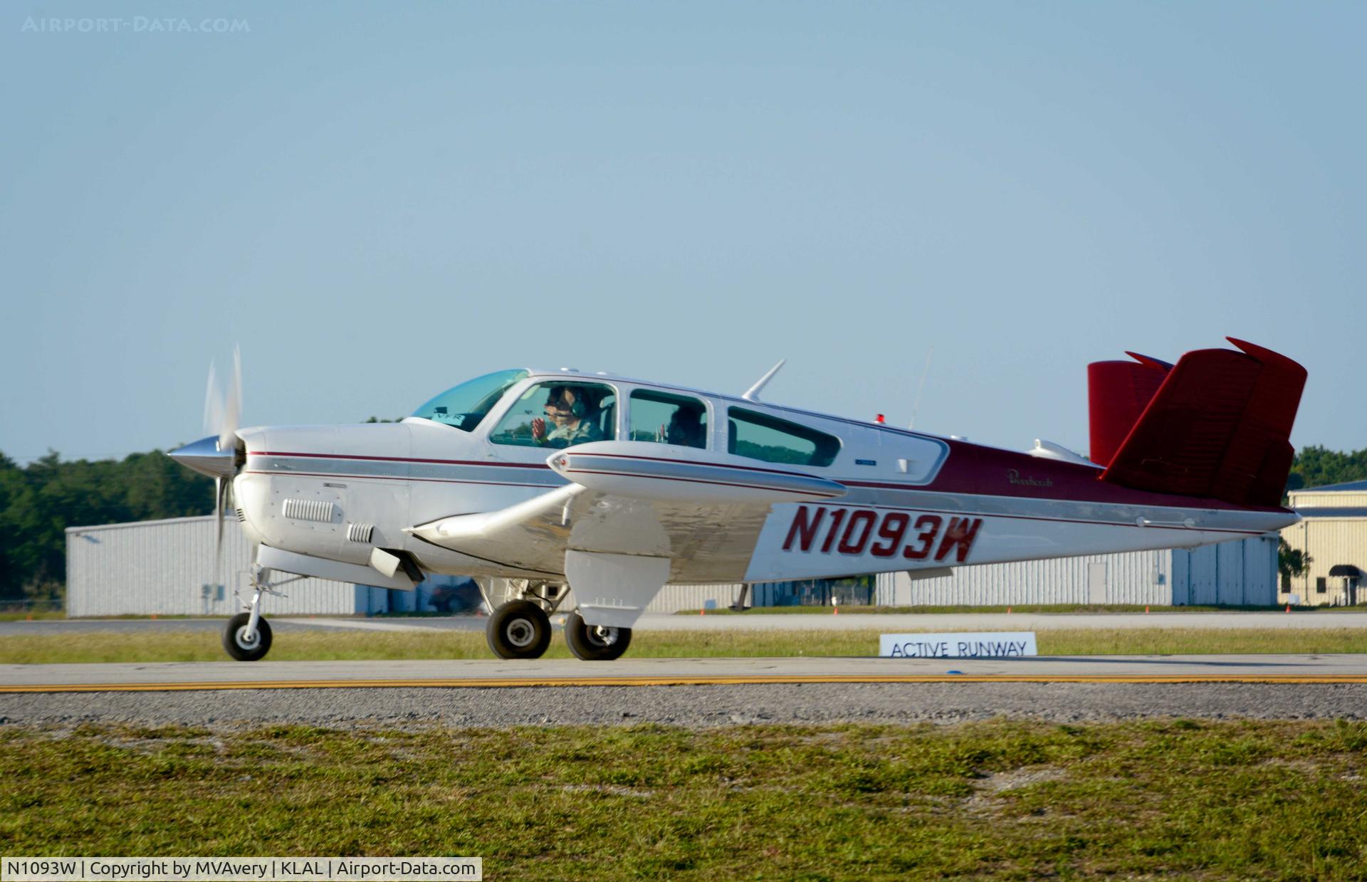 N1093W, 1973 Beech V35B Bonanza C/N D-9506, 2014 Sun n Fun