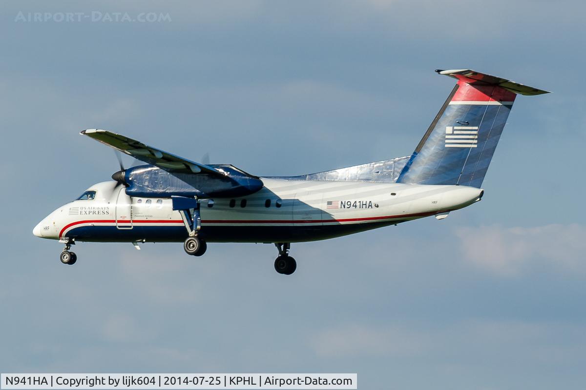 N941HA, 1989 Boeing DHC-8-102 C/N 161, Arriving PHL Rwy 35