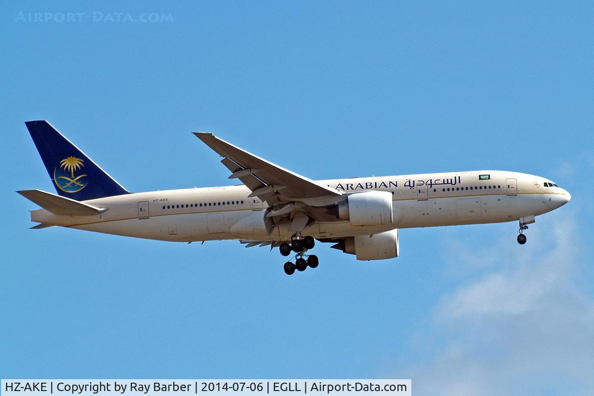 HZ-AKE, 1997 Boeing 777-268/ER C/N 28348, Boeing 777-268ER [28348] (Saudi Arabian Airlines) Home~G 06/07/2014. On approach 27L.