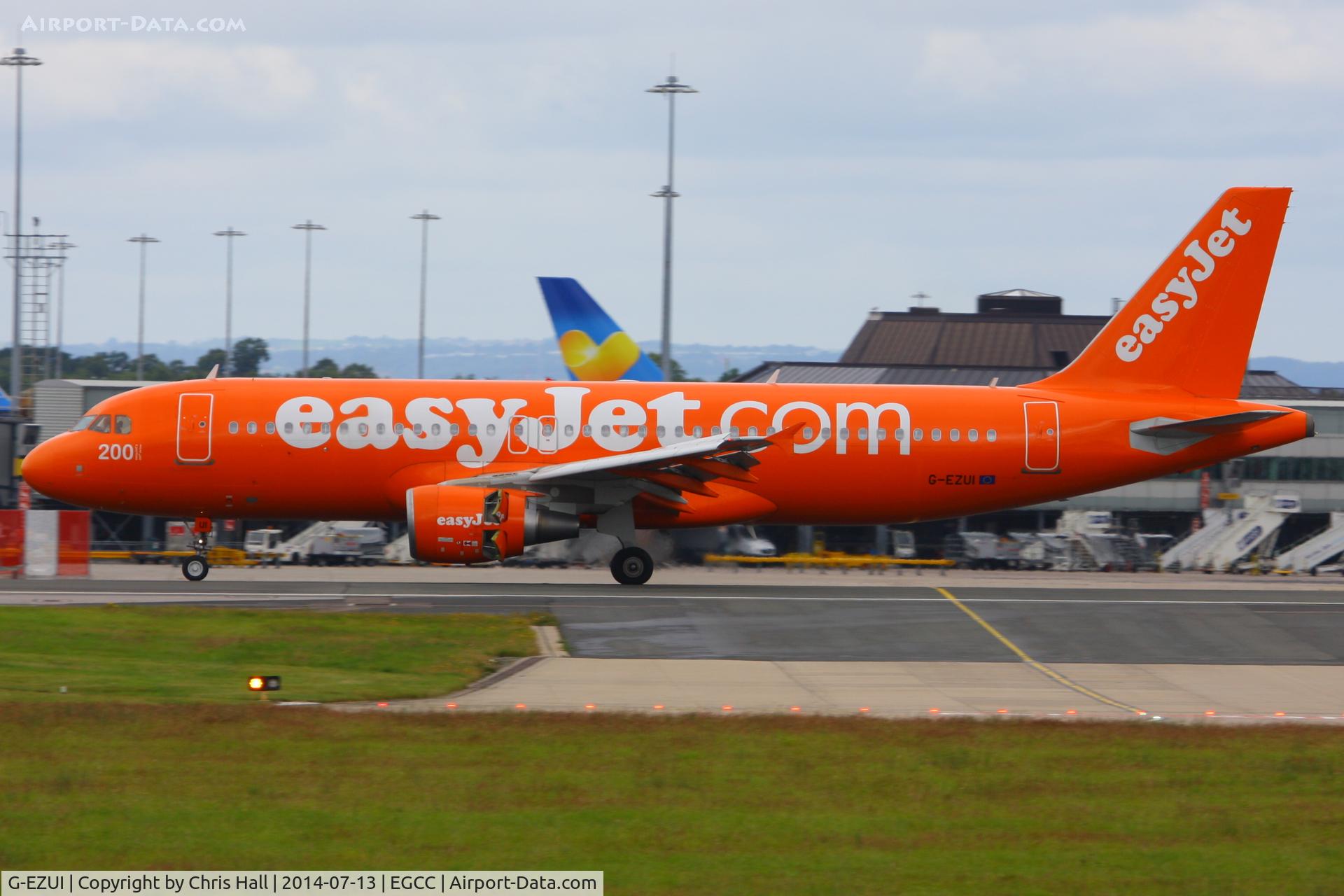 G-EZUI, 2011 Airbus A320-214 C/N 4721, easyJet