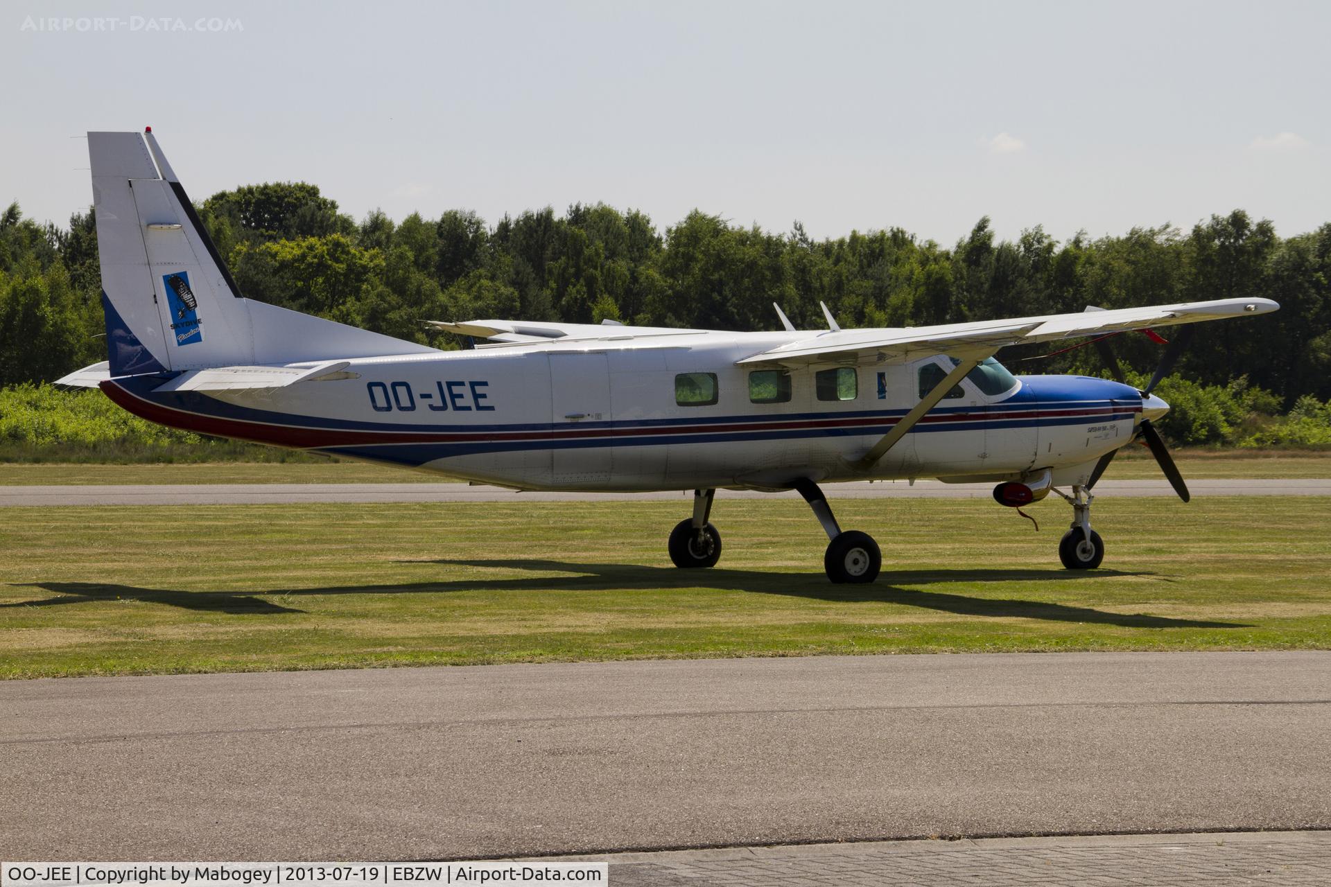 OO-JEE, 2001 Cessna 208B Grand Caravan C/N 208B0879, The OO-JEE with the new engine.