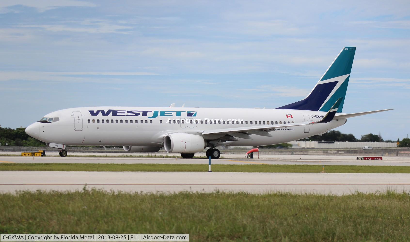 C-GKWA, 2013 Boeing 737-8CT C/N 39089, West Jet 737-800